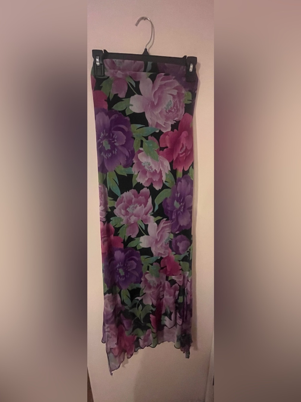 Ruby Rox Floral Maxi Dress. M. Ethereal. Flowy. Boho. Delicate. Sheer.